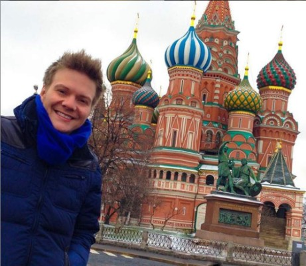 El cantante se centró en su público local sin tener tanto éxito.