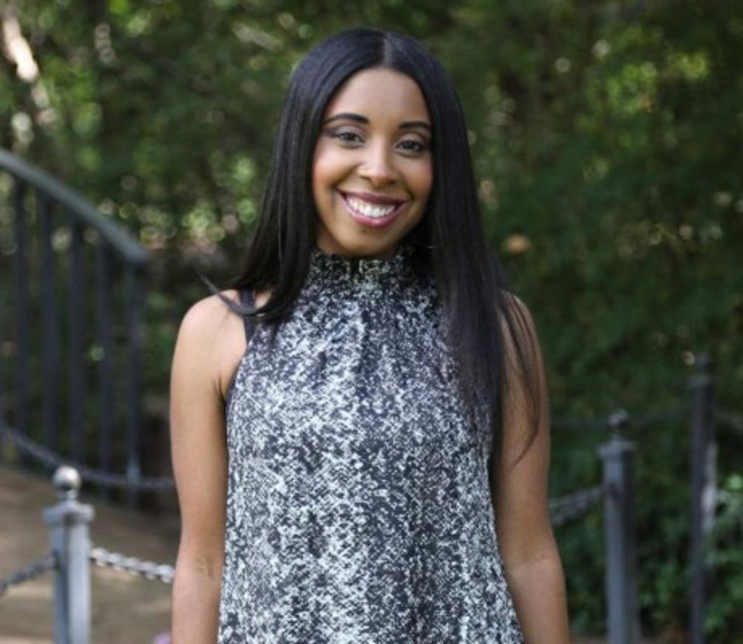 Es así que Lilly Goodman decidió comenzar sus estudios universitarios en la Universidad Autónoma de Santo Domingo, para lograr la licenciatura en farmacia, estudios que abandonó unos años después, para dedicarse a tiempo completo a su carrera musical y a Dios.