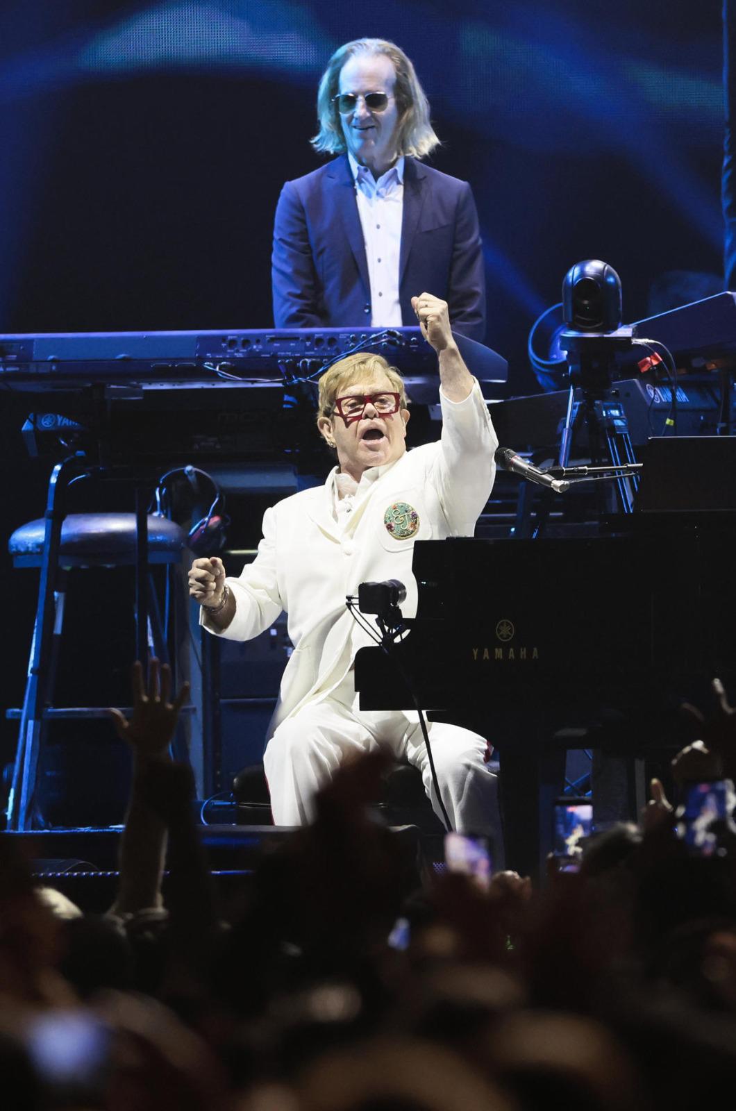 Your Song y una última ovación: Elton John se despide de México