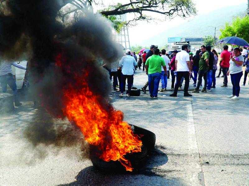 Un sinnúmero de protestas impactan a casi año y medio de gobierno de Xiomara Castro como presidenta del país. Los sectores han clamado por soluciones a sus problemáticas.