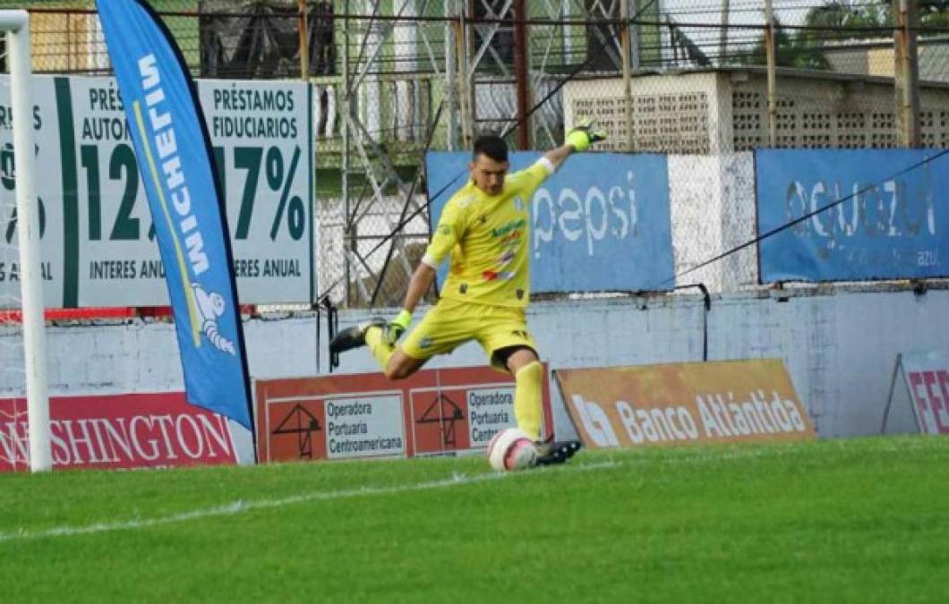 Germán Yacaruso: El portero argentino se ha convertido en nuevo refuerzo del Platense. Cuenta con 26 años de edad.