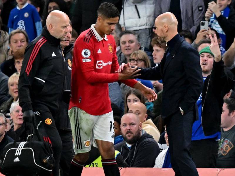 Raphael Varane estará fuera de los terrenos de juego hasta el Mundial de Qatar 2022.