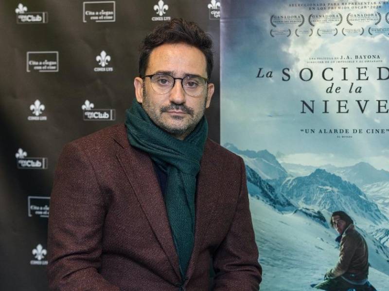 Juan Antonio Bayona es el director del film “La sociedad de la nieve”.