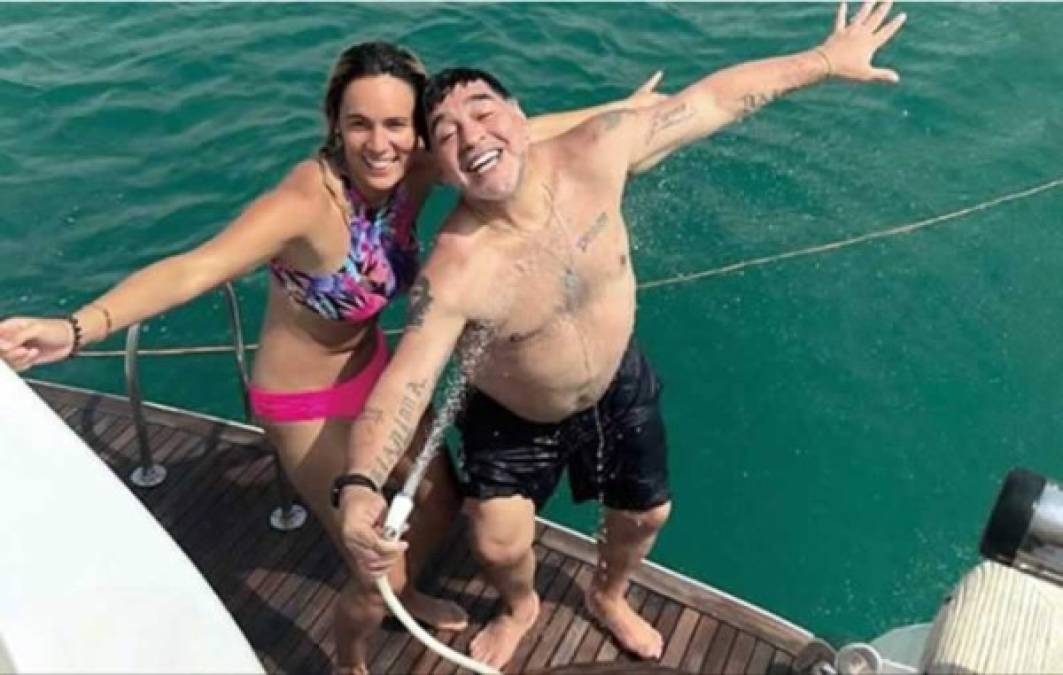 Desde que comenzó su relación con Maradona, la polémica ha estado presente. No solo han terminado y regresado muchas veces, sino también por las agresiones que el argentino ha propinado a Oliva.