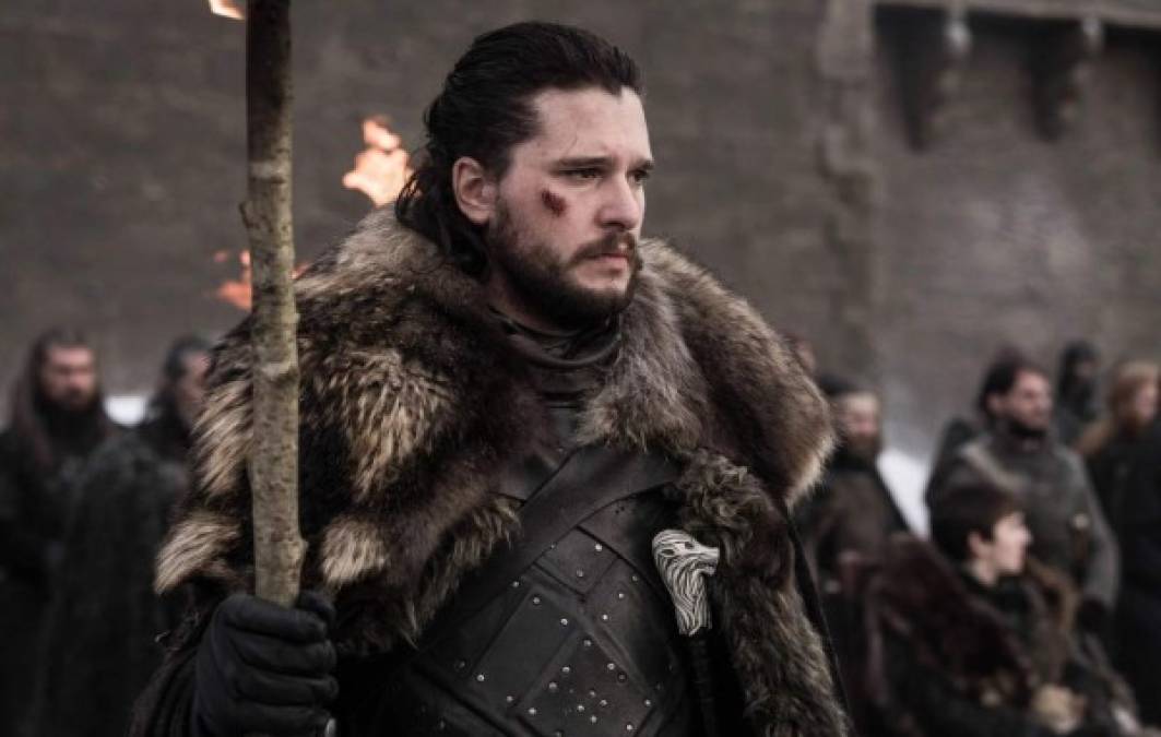 - Jon Snow: Si Daenerys Targaryen personifica la mujer hecha a sí misma, el hasta ahora bastardo de la casa Stark, es el arquetipo de hombre de buen corazón y grandioso destino. <br/><br/>Aunque no ha demostrado grandes habilidades para la guerra, es uno de los personajes más queridos por el público y uno de los favoritos para sentarse mañana en el Trono de Hierro.<br/>