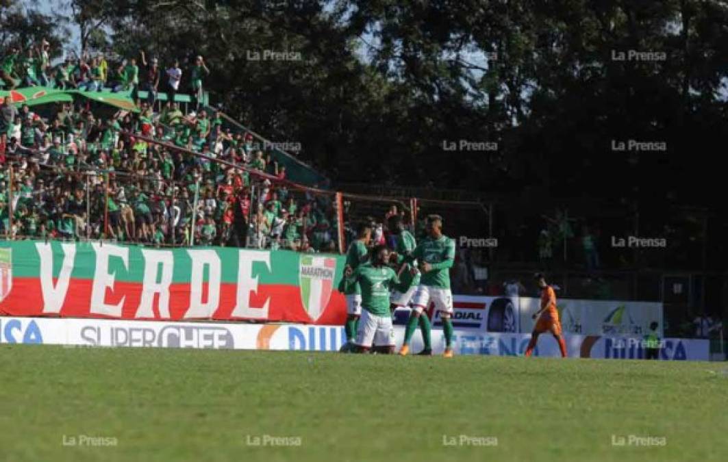 El colombiano Yustin Arboleda se encargó de abrir el marcador a los 22 minutos.