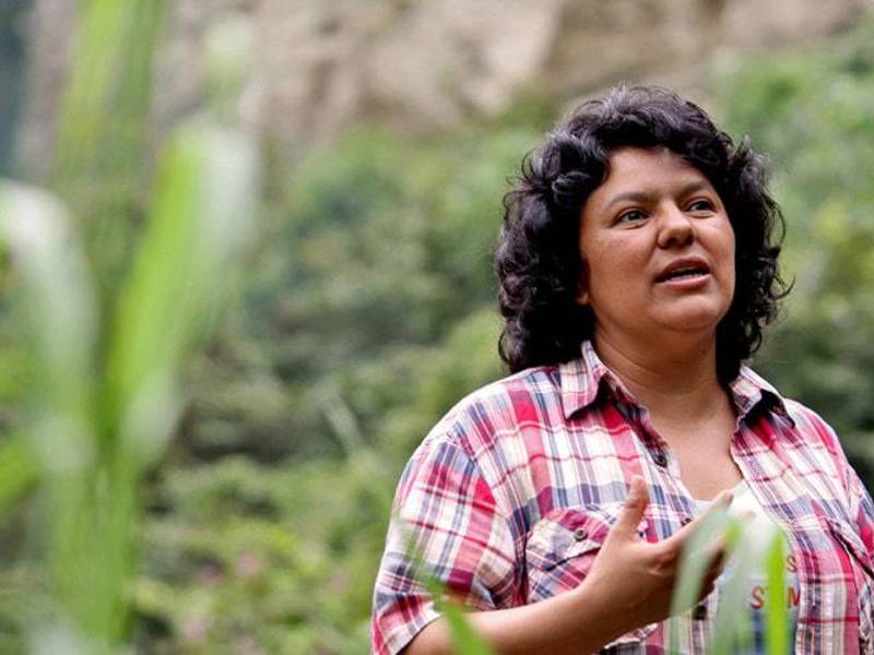 Berta Cáceres, líder ambientalista asesinada en 2016, en Honduras.