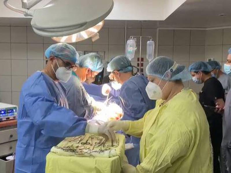 Cabe destacar que el IHSS ha sido pionero en las cirugías de trasplantes renales a nivel nacional.