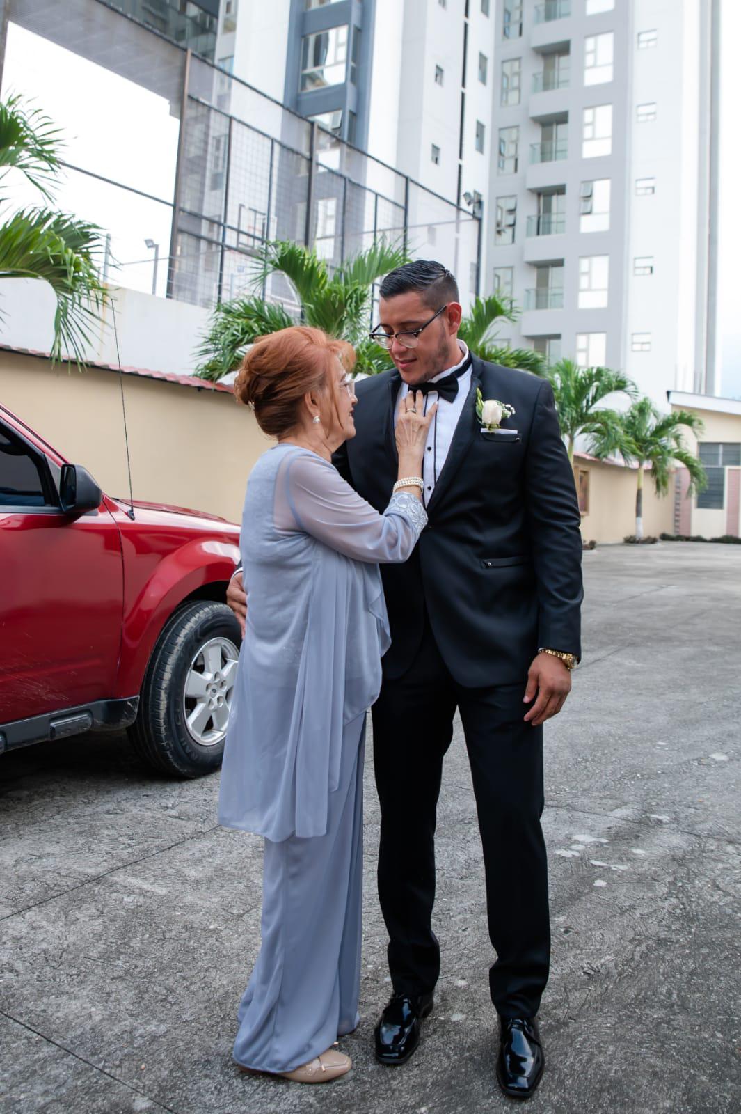 Boda de Edwin Bardales y Dariela Mendoza