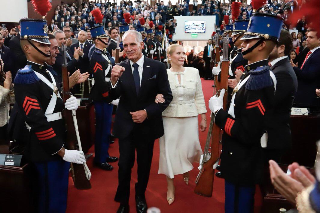 Looks y tendencias de moda en la toma de posesión Honduras 2026