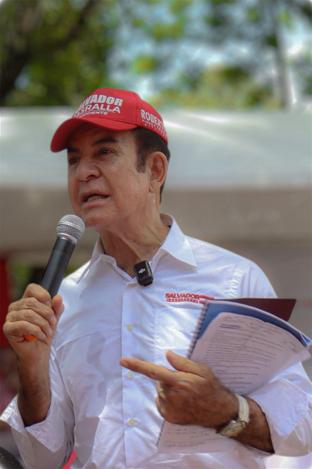 Nasralla acusa a mujer de atentar contra candidato a alcalde de Azacualpa