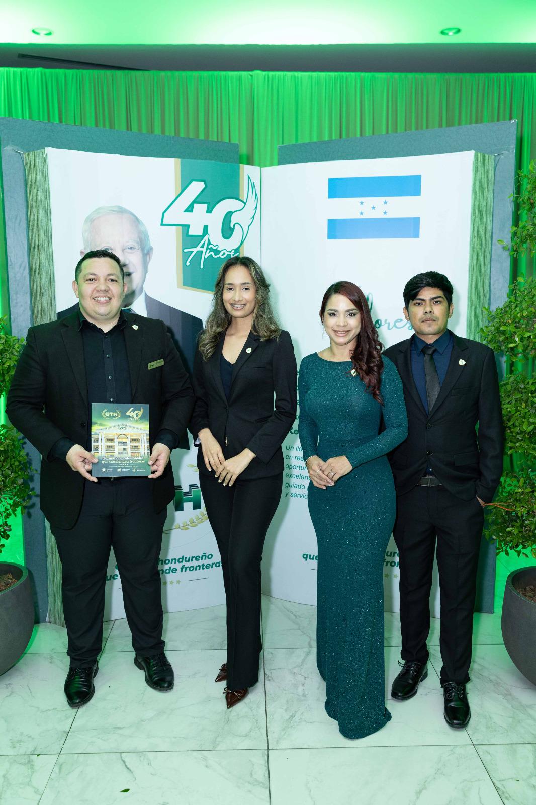 Elegancia y alegría: Así se vivió la celebración del 40 aniversario de la UTH