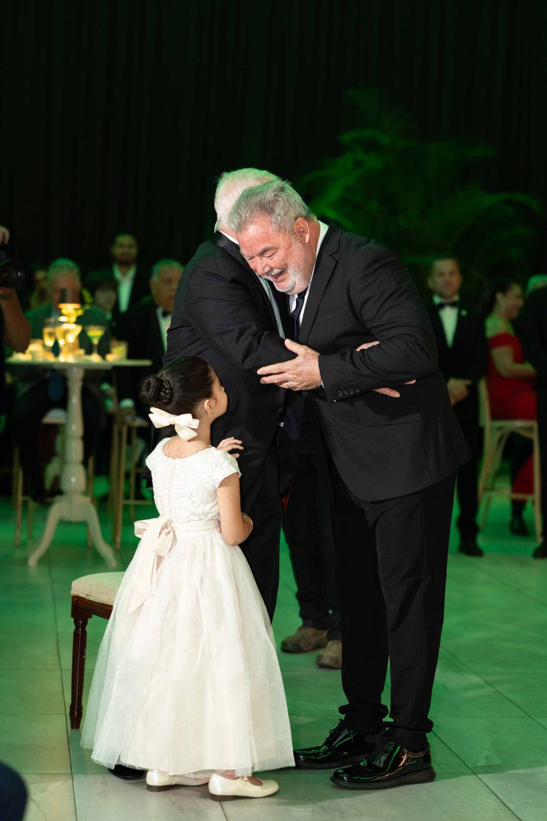 Elegancia y alegría: Así se vivió la celebración del 40 aniversario de la UTH