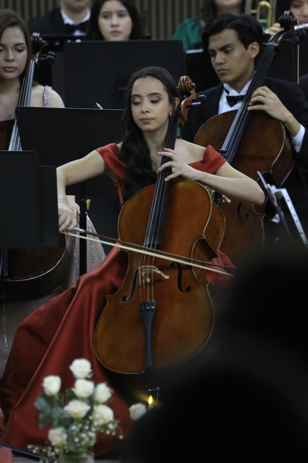 Fotos: Victoriano López festeja su 81 aniversario con gala artística