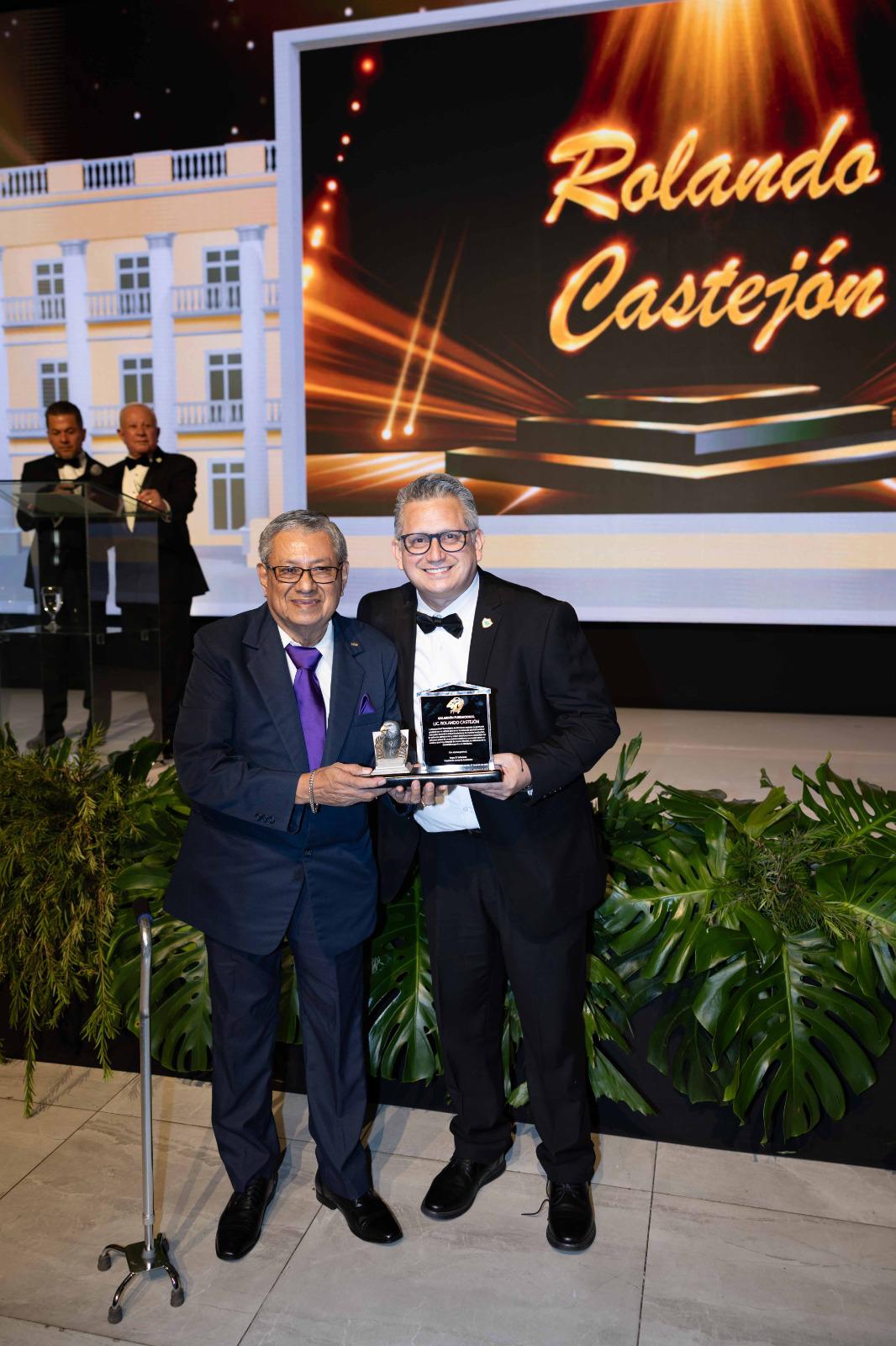 Elegancia y alegría: Así se vivió la celebración del 40 aniversario de la UTH