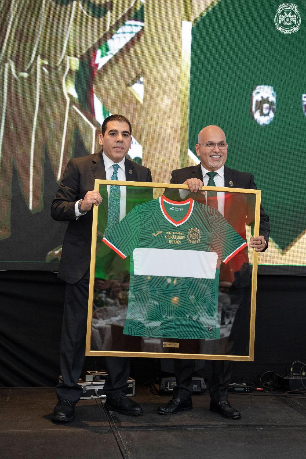 El Marathón celebra su centenario con una cena de gala