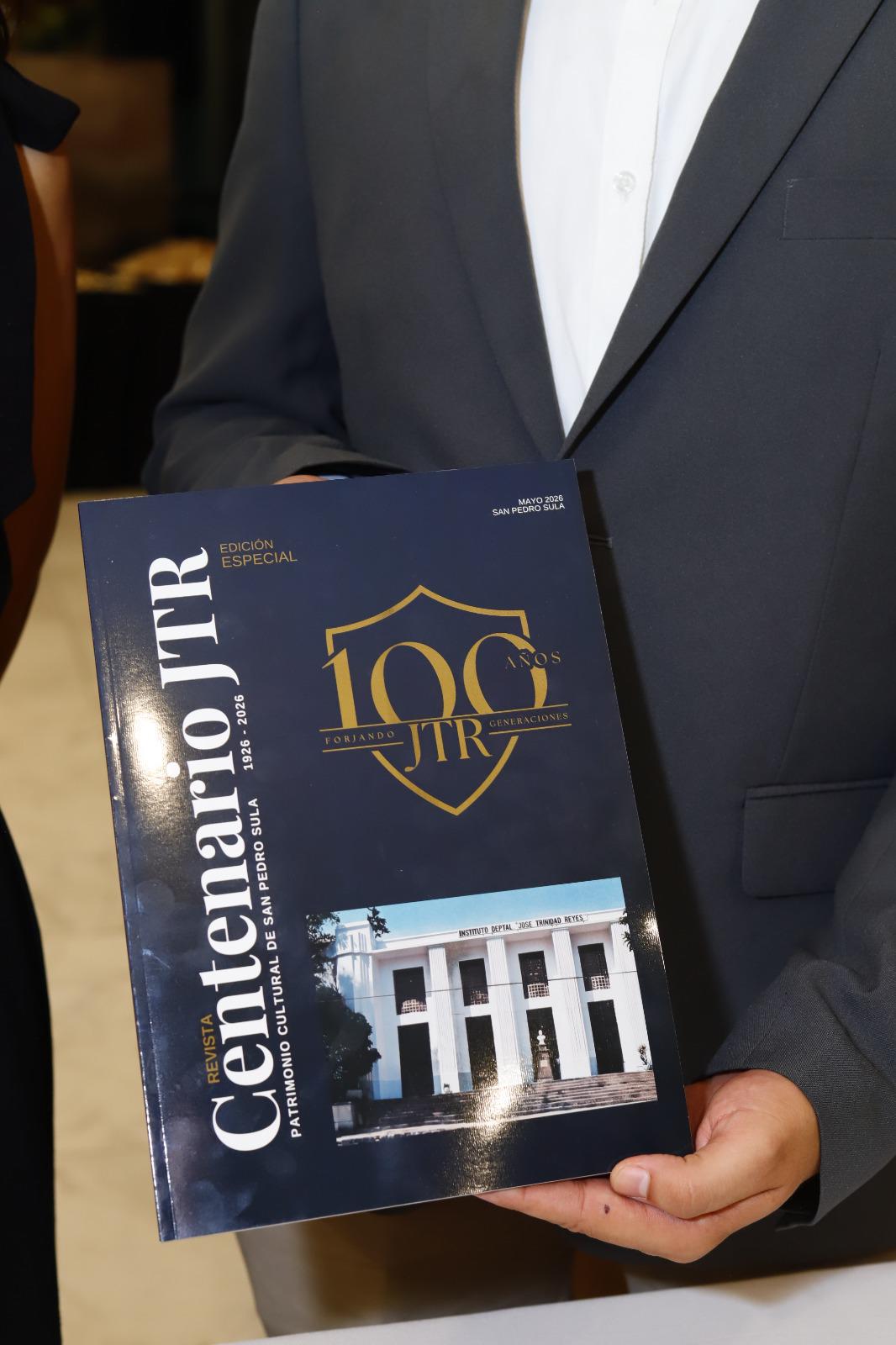 Así se celebraron los 100 años del emblemático Instituto JTR