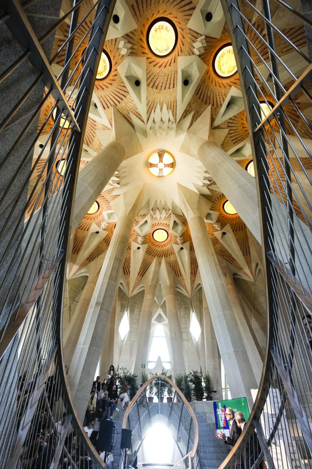 La Sagrada Familia, la interminable obra de Gaudí que bendecirá el Papa