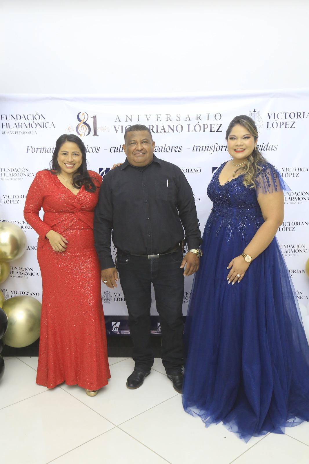 Fotos: Victoriano López festeja su 81 aniversario con gala artística