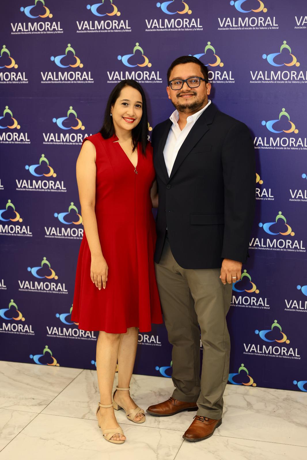 Valmoral honra el legado solidario y cultural de Elena Durón de Larios