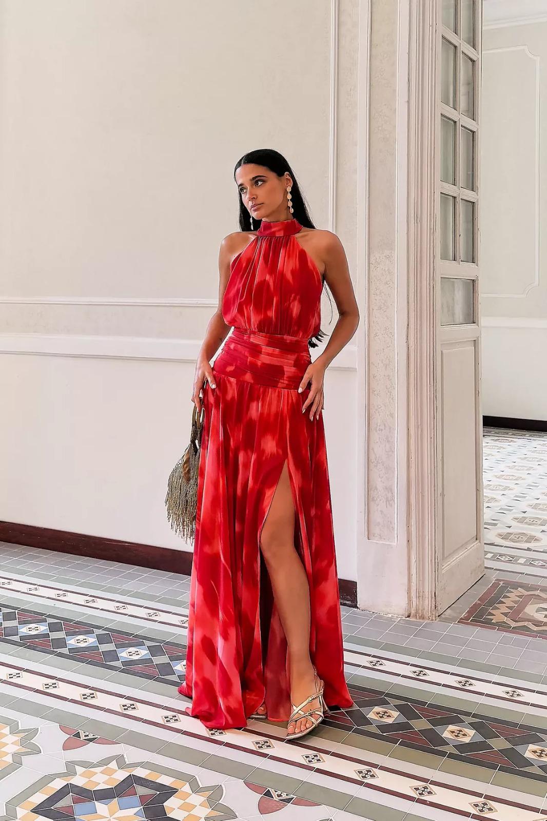 Cómo elegir el vestido de invitada perfecto sin perder estilo y personalidad