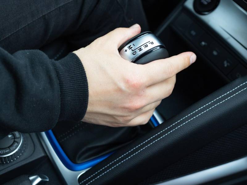 Cuidado y mantenimiento de la caja de cambios