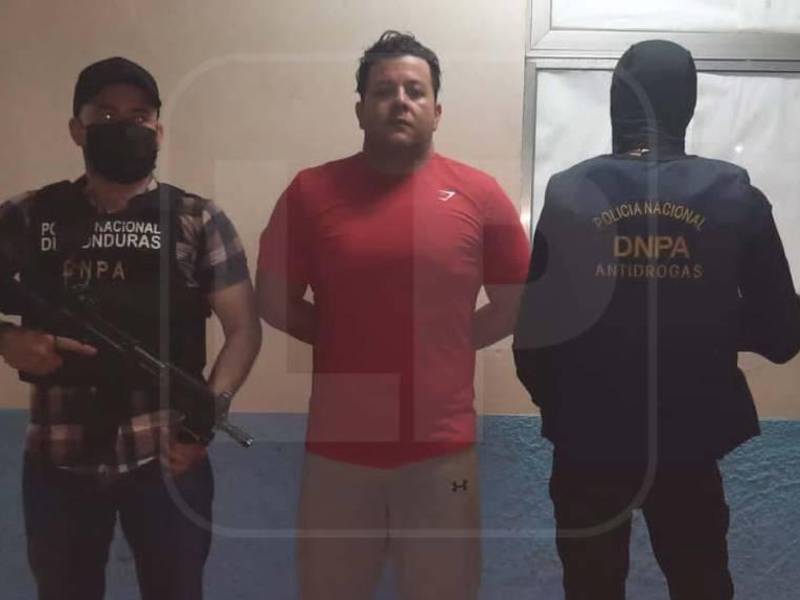 Rafaél Cáceres Soto tiene dos órdenes de captura con fines de extradición desde el 2016.