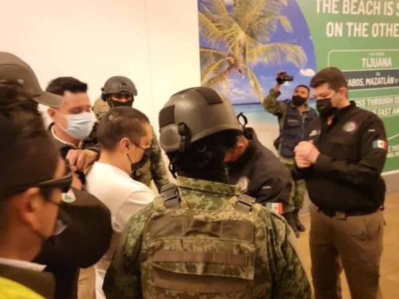 El líder del Cartel del Noreste, Juan Gerardo Treviño Chávez, fue entregado a las autoridades estadounidenses tras ser capturado en Nuevo Laredo.