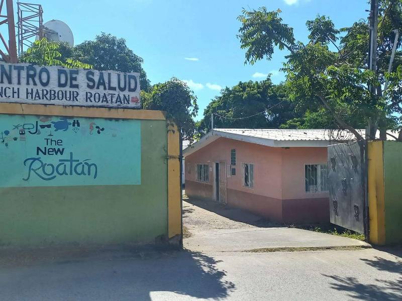 Los centros de salud de Roatán han detectado un alza de malaria en los últimos días.