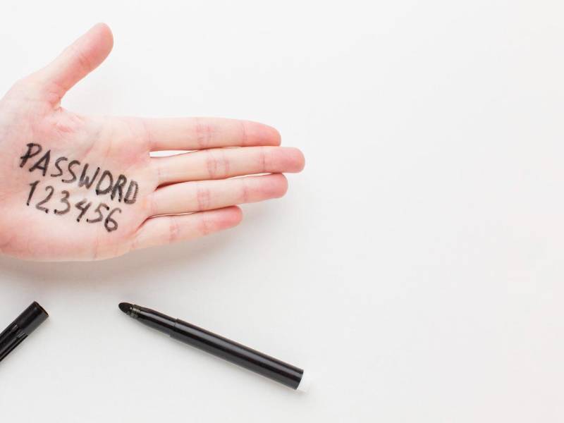 <b>123456 es la contraseña más usada en 2025, según expertos en seguridad digital.</b>