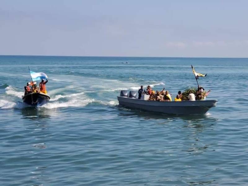 Cada 12 de abril los afrodescendientes recrean su llegada a costas hondureñas procedentes de San Vicente. Un evento que fortalece su identidad ancestral.