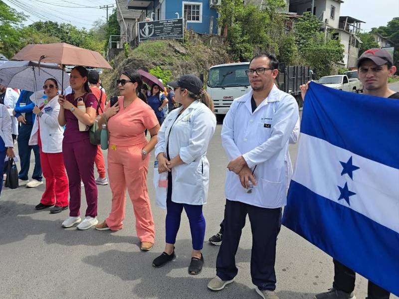 Protesta del gremio médico en Santa Bárbara.