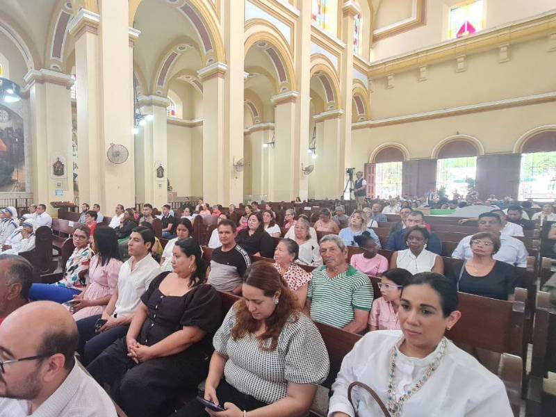 Arzobispo Lenihan pidió paz, inversión y empleo en la misa en honor a San Pedro, patrono de San Pedro Sula.