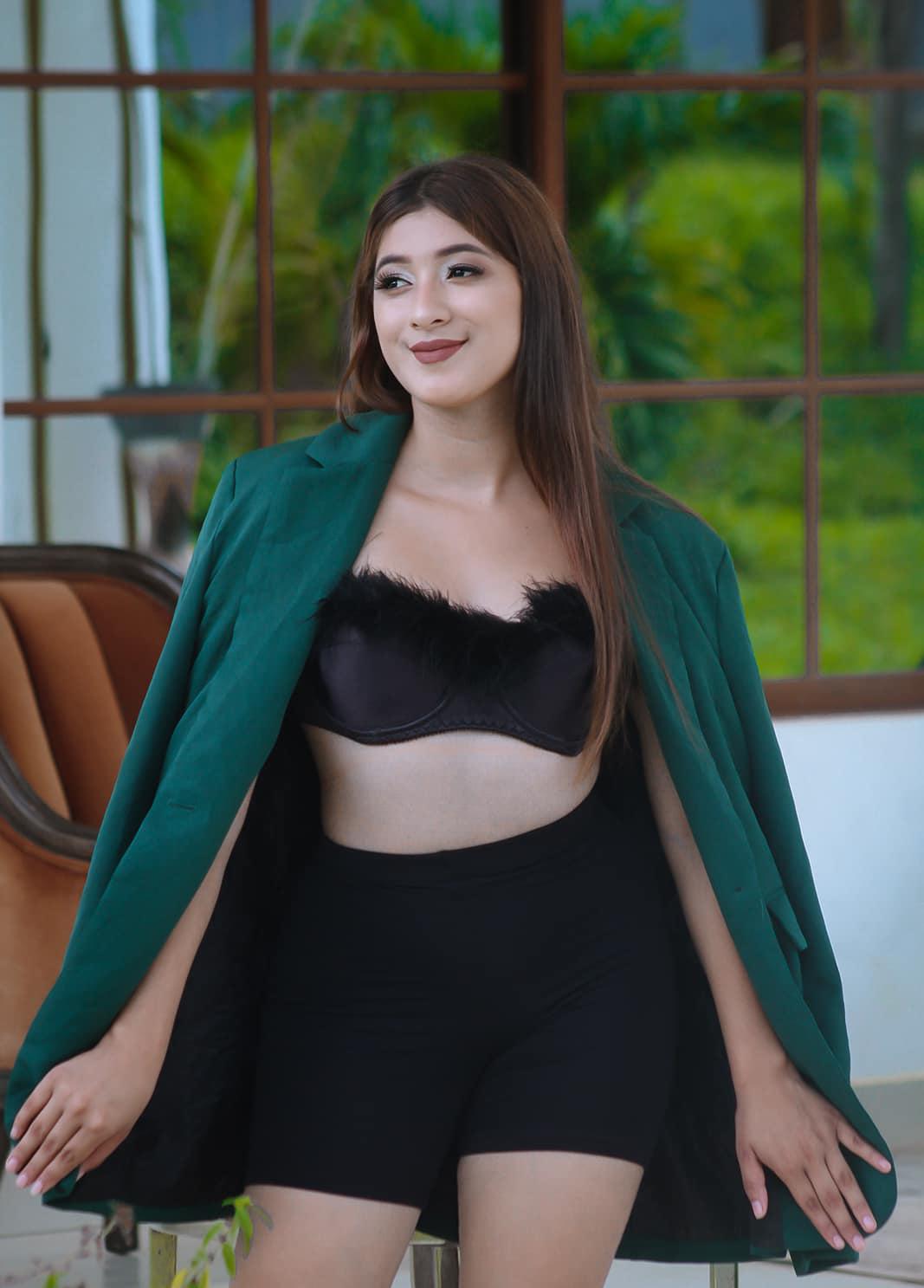 Esto publicó Anny Michell una hora antes de ser asesinada en cantina de Olancho