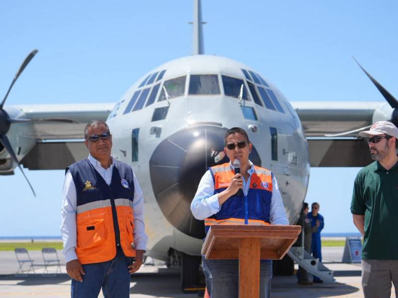 Autoridades de Copeco agradecieron el apoyo del personal del Centro de Huracanes de Miami, y de la oficina de predicción del tiempo de los Estados Unidos, por la información compartida durante al visita del avión Cazahuracanes.