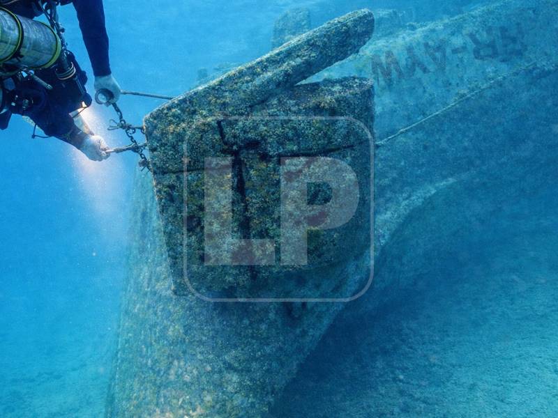 Familiares buscan extraer avión siniestrado en Roatán para investigación