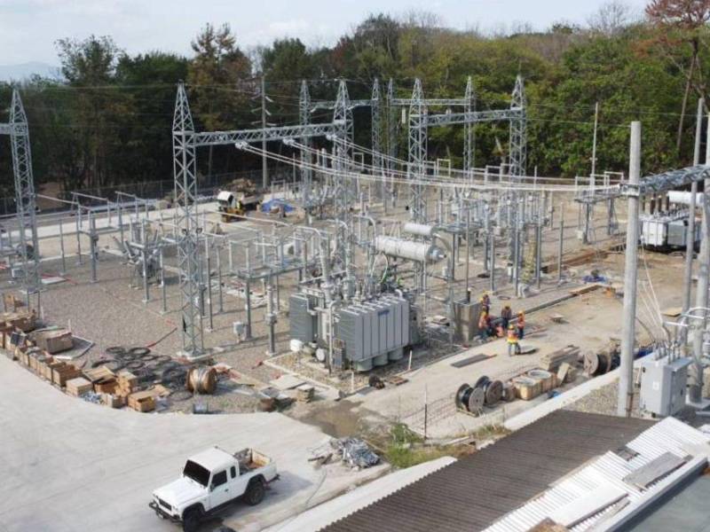 Expertos advierten que se requieren entre 5 y 8 años de inversión constante en transmisión, distribución y generación para superar la crisis eléctrica.