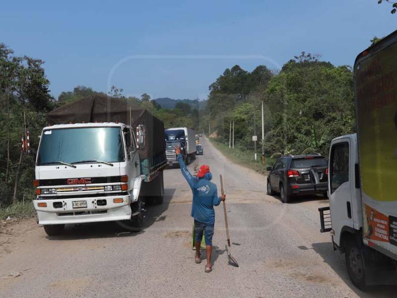 Carretera que va de La Entrada con Santa Rosa y de La Entrada a Copán Ruinas fueron reconstruidas e inauguradas hace dos años y medio.