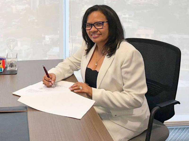 La exsecretaria general reconoció menos de 100 acuerdos firmados en enero de 2026, previo a la culminación del Gobierno de Castro.