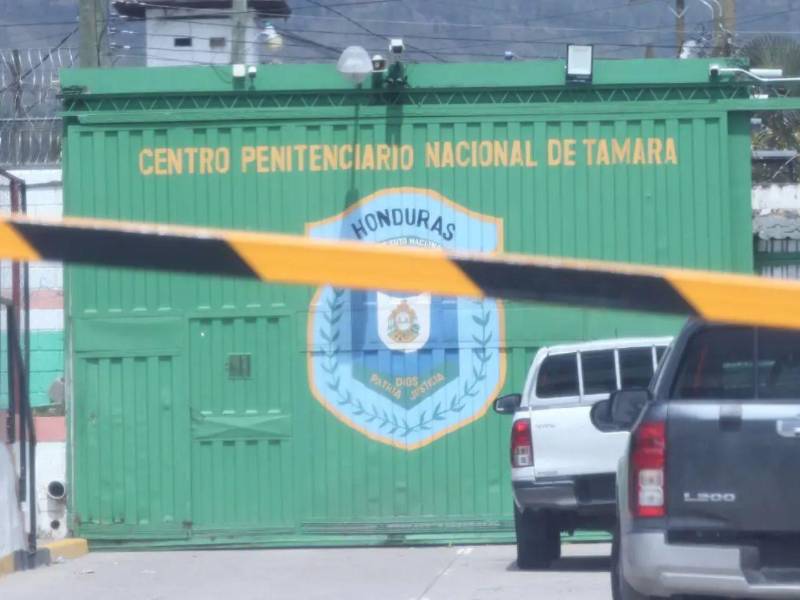 En la cárcel de Támara hay varios economatos donde los privados de libertad compran productos. LA PRENSA Premium reveló un desfalco del dinero de los economatos.