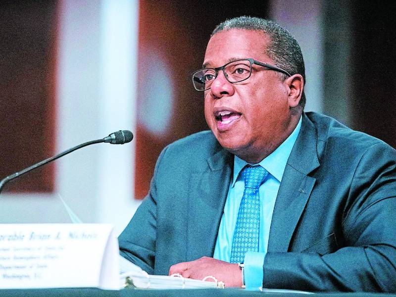 <b>El subsecretario del Departamento de Estado de EE UU pide que elección cumpla con los 86 votos.</b>