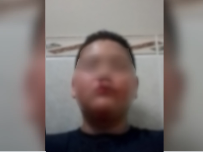 <b>El médico le recomendó a la mamá del pequeño Edgardo García no llevarlo a la escuela para que no sufra otro episodio de sangrado a causa de las altas temperaturas. </b>