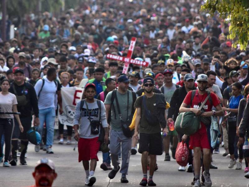 Miles de migrantes planean partir del sur de México en una nueva caravana en Semana Santa.