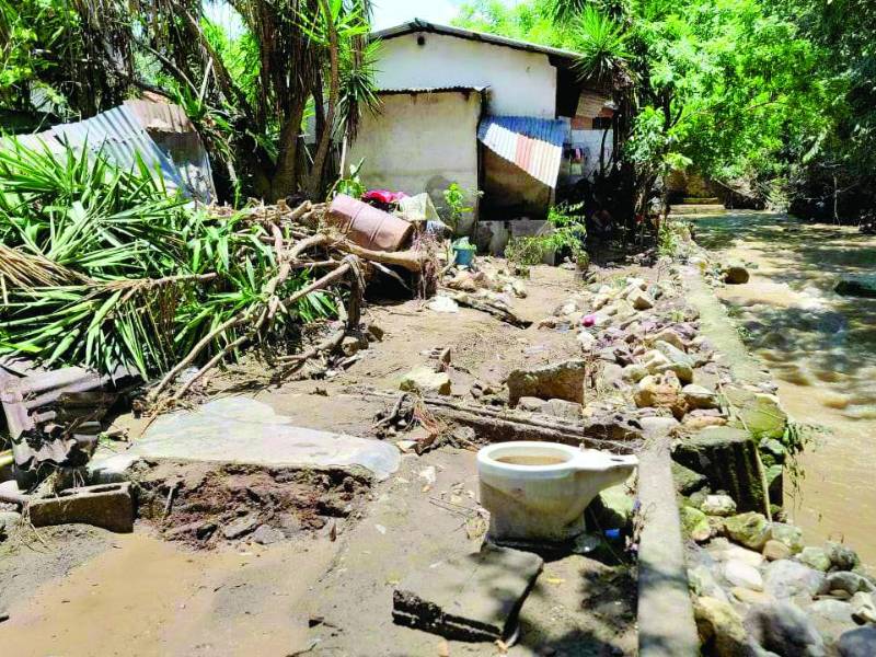 Uno de los barrios con más daños en Copán fue Villa Maruquita.