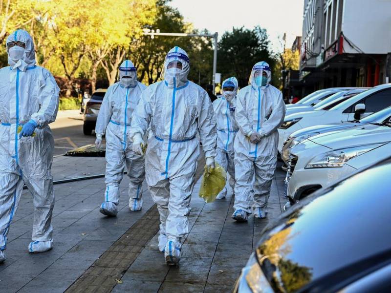 Los contagios de covid 19 se han disparado en China tras el levantamiento de las restricciones.