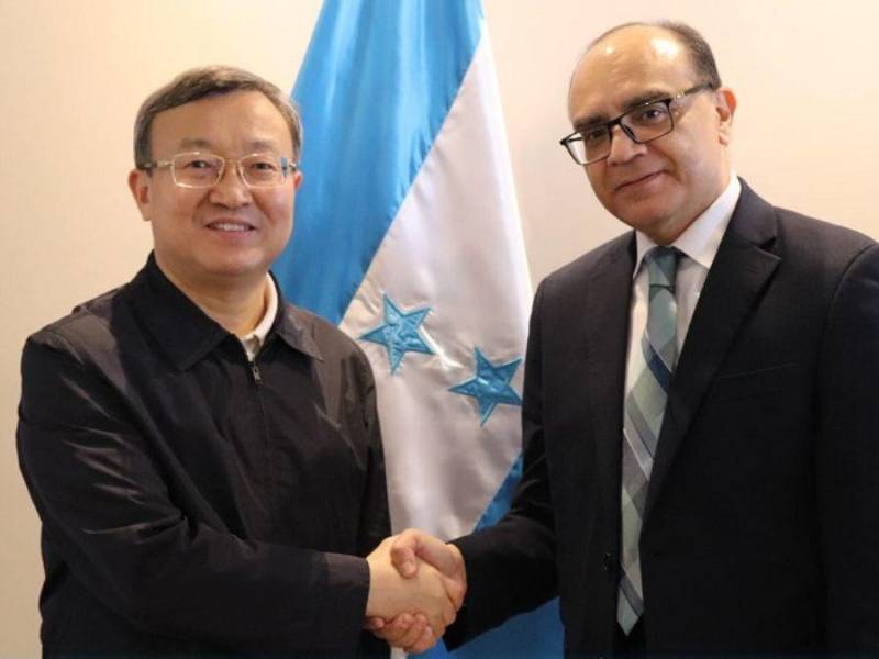 El viceministro de Comercio de China llegó a Honduras para participar en la primera ronda de negociaciones del TLC.