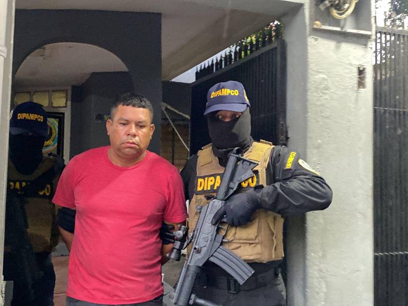 Se trata de David Salomón Andrade, de 41 años, alias “El Lobo”.