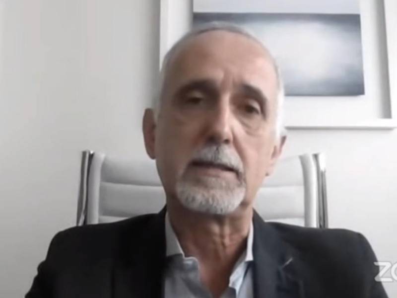 Carlos Jornet del diario argentino “La voz del interior”.