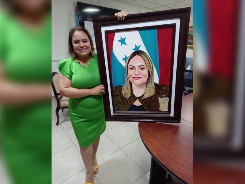 Dulce Villanueva era hasta ayer la titular de la Dirección de Niñez, Adolescencia y Familia (Dinaf), pero renunció al cargo tras la filtración de comprometedores audios en los que pedía coimas.