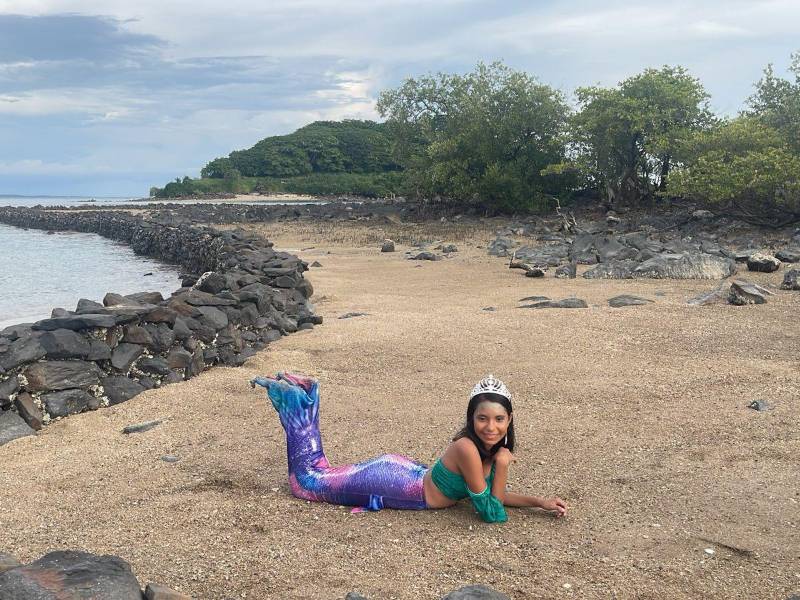 Sirenas catrachas sorprenden a turistas en Amapala